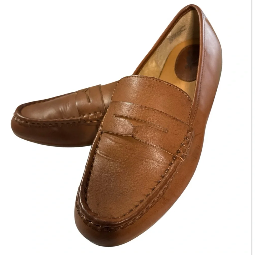 b.ø.c. Tan Faux Leather Penny Loafers 8.5 Casual Slip On Flats EUC